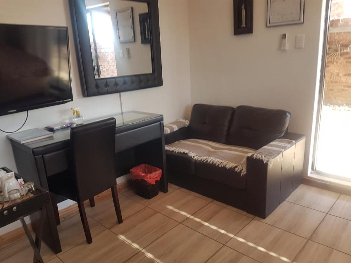 Aliwal Villa Guest Lodge מראה חיצוני תמונה