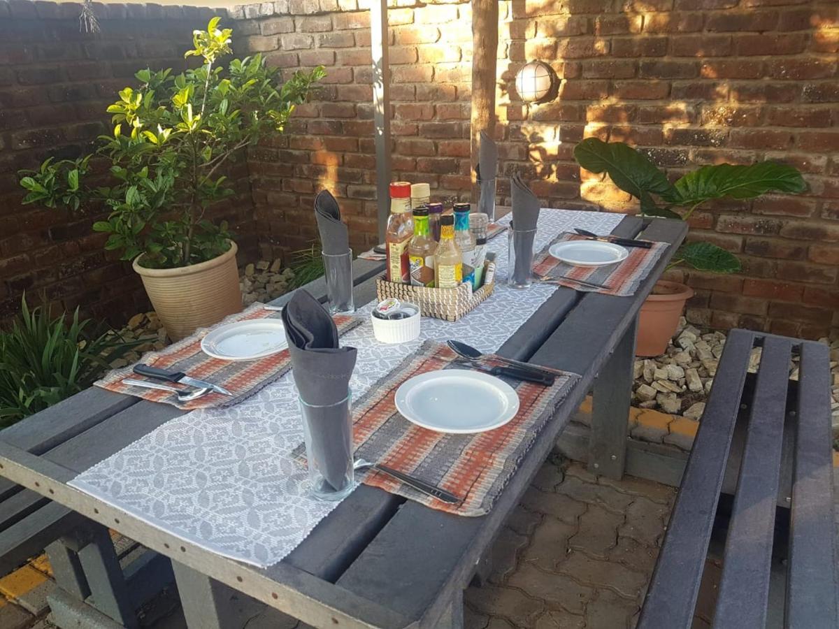 Aliwal Villa Guest Lodge מראה חיצוני תמונה
