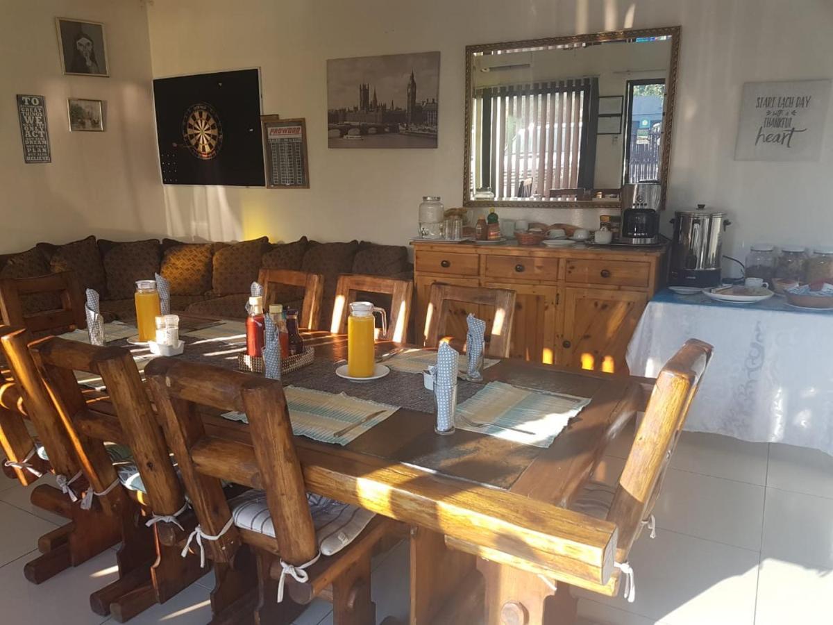Aliwal Villa Guest Lodge מראה חיצוני תמונה